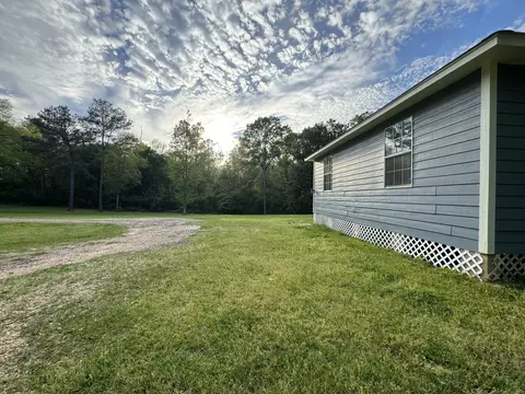 Exterior - 21 Freeman Rd, Laurel, MS 39443 photo 8 of 10