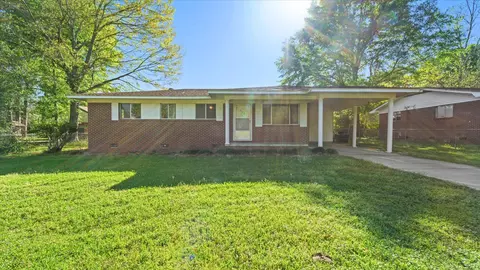 504 James St, Petal, MS 39465