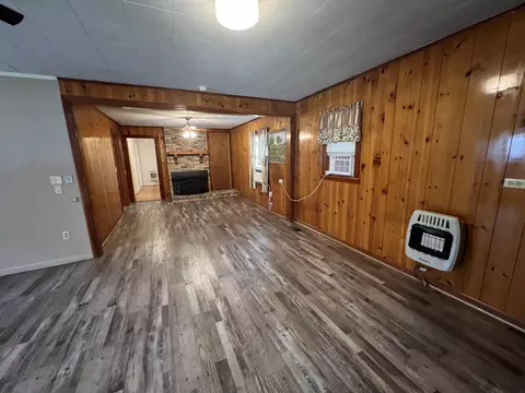 Living - 267 Stringer Rd, Columbia, MS 39429 photo 6 of 6