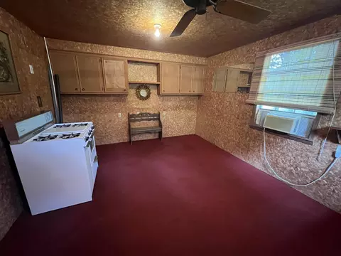 Kitchen - 267 Stringer Rd, Columbia, MS 39429 photo 2 of 4
