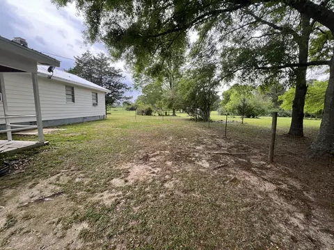 Exterior - 267 Stringer Rd, Columbia, MS 39429 photo 7 of 12