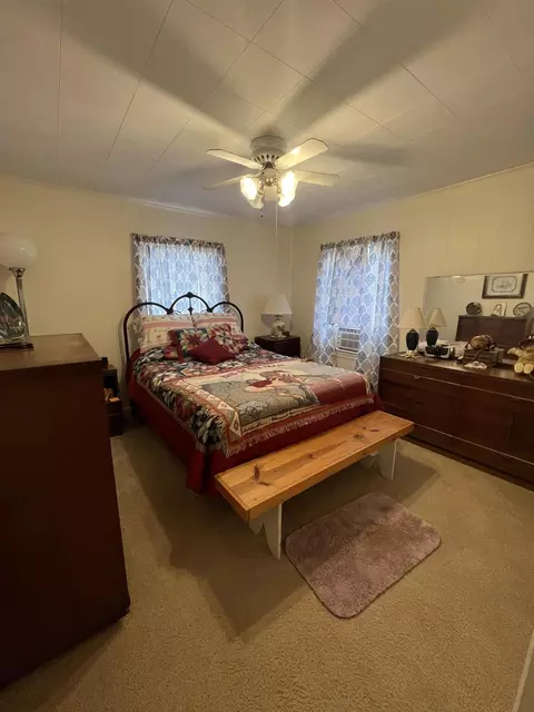 Bedroom - 267 Stringer Rd, Columbia, MS 39429 photo 3 of 6