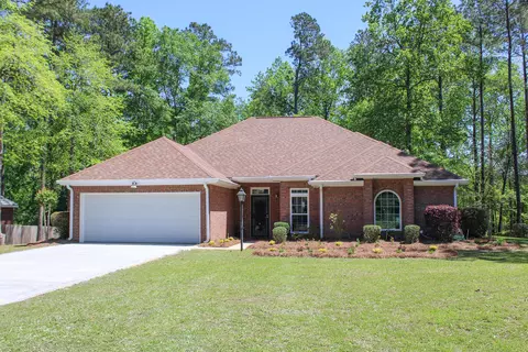 141 Greenleaf Dr, Hattiesburg, MS 39402