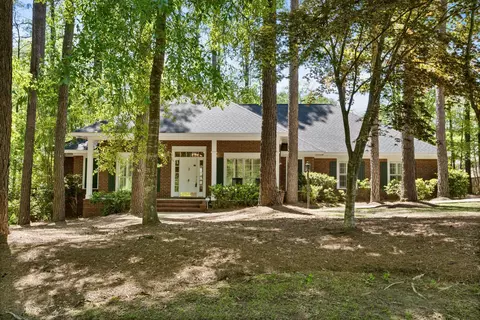 183 Crystal Crk, Hattiesburg, MS 39402