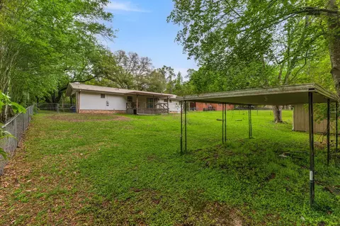 Exterior - 75 Meadowlane Dr, Laurel, MS 39440 photo 11 of 13