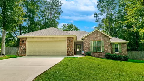 316 Lexington Cir, Hattiesburg, MS 39402