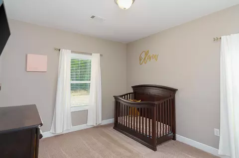 Bedroom - 9 Cooper Rd, Laurel, MS 39443 photo 2 of 3