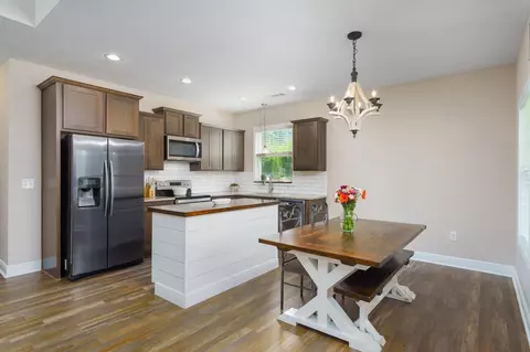 Kitchen - 9 Cooper Rd, Laurel, MS 39443 photo 1 of 3