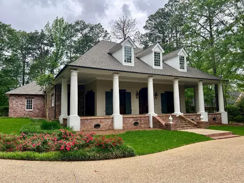 27 Millikens Bnd, Hattiesburg, MS 39402