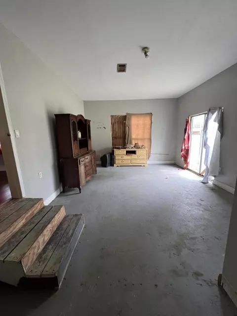 Living - 545 St Paul Rd, Sandy Hook, MS 39478 photo 3 of 3
