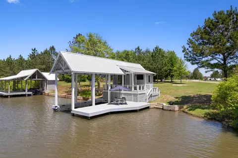 4 Paddle Pt, Lumberton, MS 39455