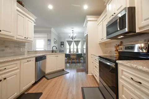 29 E Cherry St, Sumrall, MS 39482 photo 9