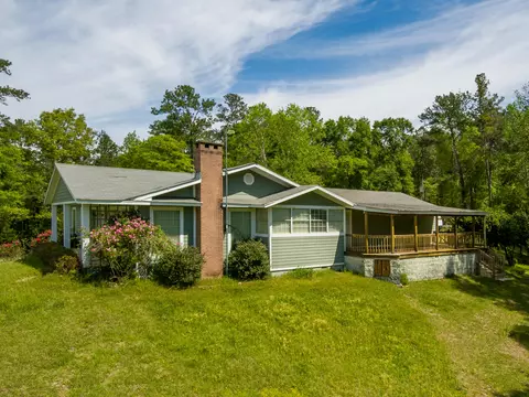 94 Hoadley, Poplarville, MS 39470