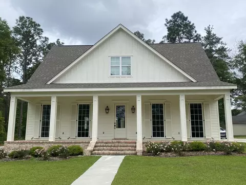 90 Baneberry, Hattiesburg, MS 39402