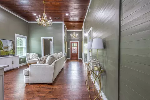 Entry Way - 22 Matheny, Purvis, MS 39475 photo 2 of 3