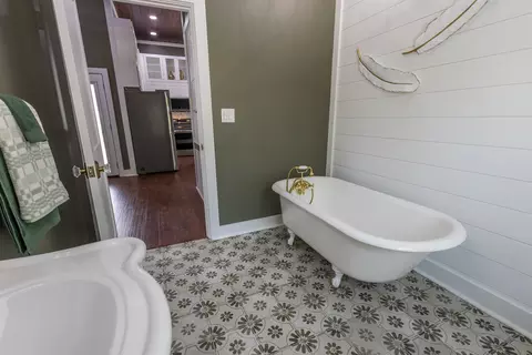 Bath - 22 Matheny, Purvis, MS 39475 photo 2 of 4