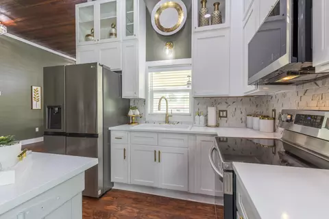 Kitchen - 22 Matheny, Purvis, MS 39475 photo 2 of 3