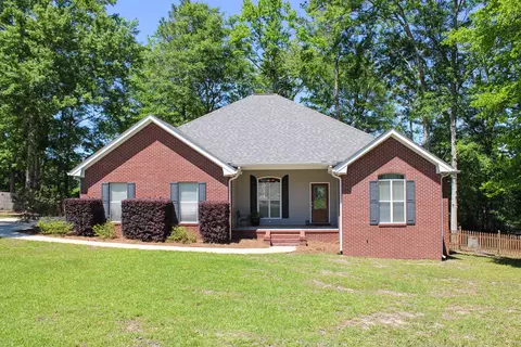 119 Archel St, Petal, MS 39465