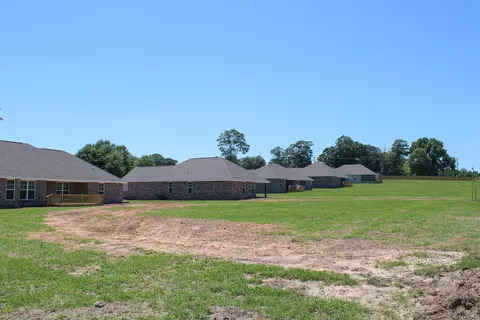 Exterior - 26 N Slade Rd, Sumrall, MS 39482 photo 6 of 7
