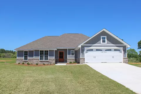 26 N Slade Rd, Sumrall, MS 39482