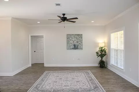 Living - 26 N Slade Rd, Sumrall, MS 39482 photo 1 of 2