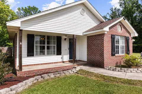 113 Byrd Ave, Petal, MS 39465