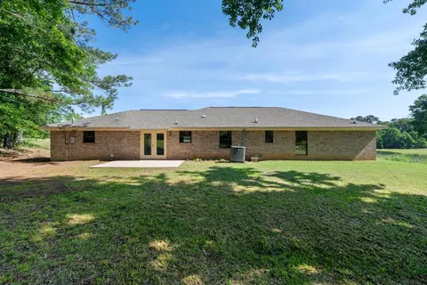 1963 Us-84, Collins, MS 39428 photo 34