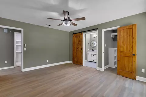 Bedroom - 82 Powers Dr, Laurel, MS 39443 photo 1 of 6