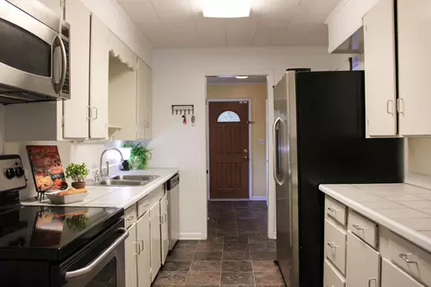 114 E 2nd Ave, Petal, MS 39465 photo 5