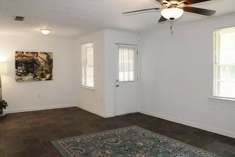 114 E 2nd Ave, Petal, MS 39465 photo 3