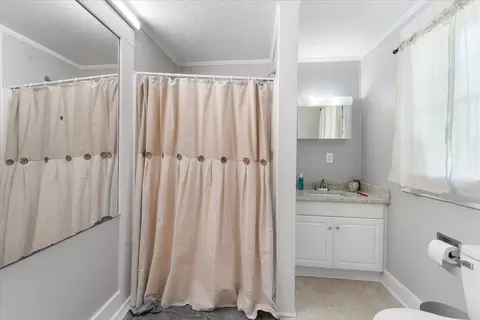 Bath - 702 Main, Purvis, MS 39475 photo 1 of 1