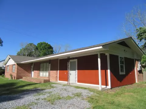 119 6th St, Purvis, MS 39475 photo 2