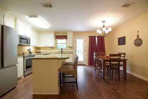50 Hemingway, Sumrall, MS 39482 photo 4