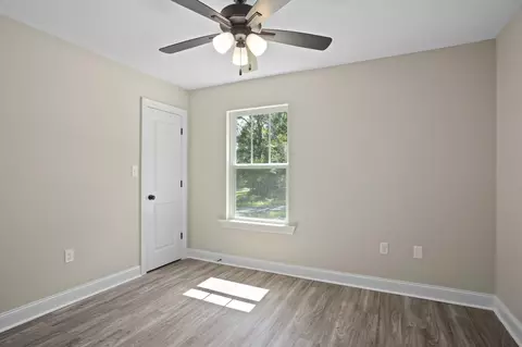 Bedroom - 8 Adeline Ct, Sumrall, MS 39482 photo 3 of 4