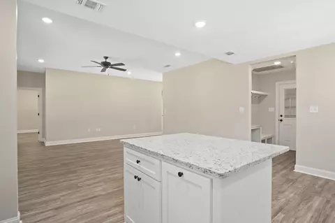 Entry Way - 8 Adeline Ct, Sumrall, MS 39482 photo 3 of 4