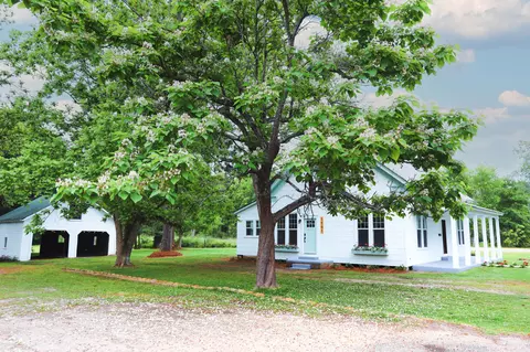 1501 W 7th, Hattiesburg, MS 39401