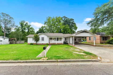 804 Lafayette St, Columbia, MS 39429