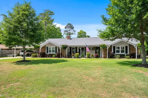 8 Sheri Dr, Hattiesburg, MS 39402