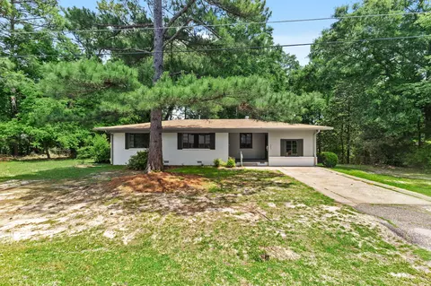 205 Stephens Ave, Laurel, MS 39440