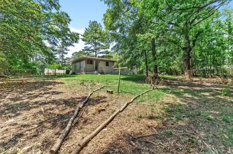 Exterior - 205 Stephens Ave, Laurel, MS 39440 photo 10 of 10