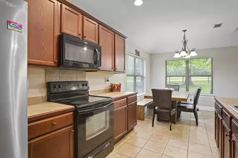 Kitchen - 3 Hemingway Dr, Sumrall, MS 39482 photo 3 of 3