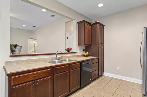 Kitchen - 3 Hemingway Dr, Sumrall, MS 39482 photo 1 of 3