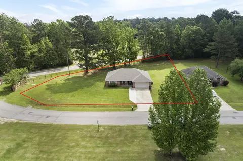 View/Area - 3 Hemingway Dr, Sumrall, MS 39482 photo 1 of 12