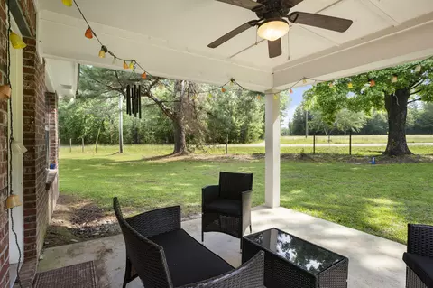 Exterior - 3 Hemingway Dr, Sumrall, MS 39482 photo 7 of 9