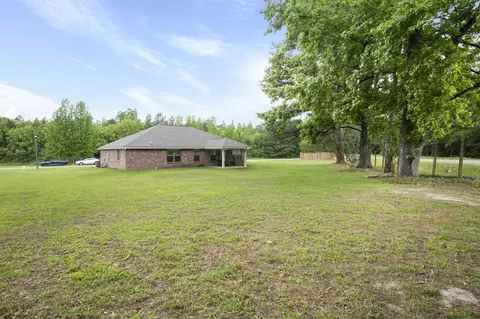 Exterior - 3 Hemingway Dr, Sumrall, MS 39482 photo 4 of 9