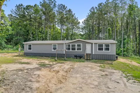 70 Walley Rd, Moselle, MS 39459