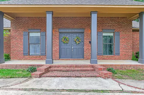 1066 Meadowbrook Rd, Jackson, MS 39206 photo 3