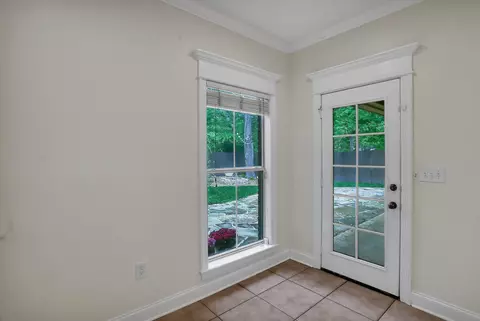 1066 Meadowbrook Rd, Jackson, MS 39206 photo 13