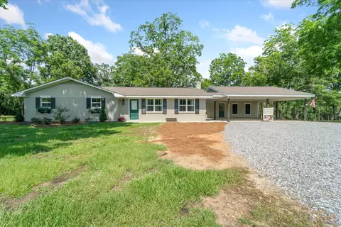 1866 Little Black Creek Rd, Lumberton, MS 39455