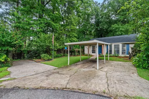 1404 Willus Dr, Laurel, MS 39440 photo 3